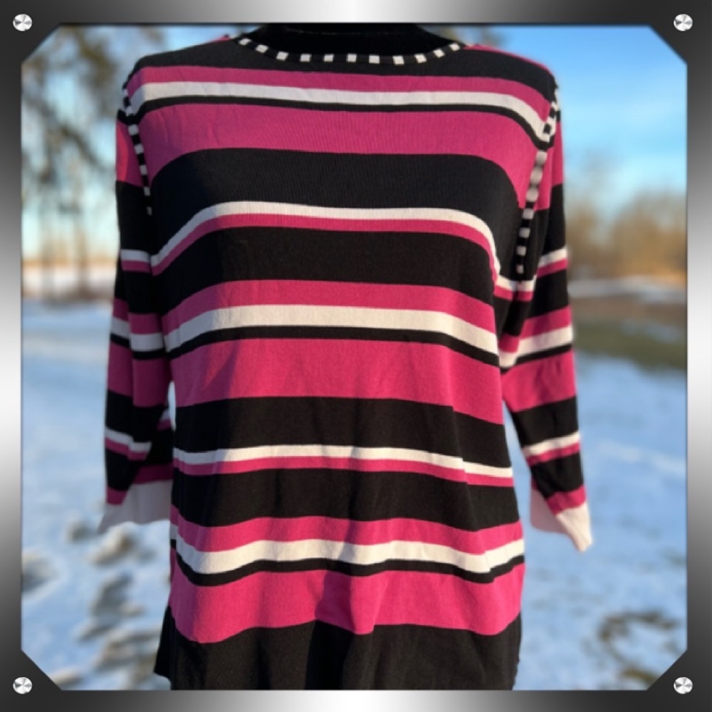 Dress Barn Woman Sweater, Size 14/16